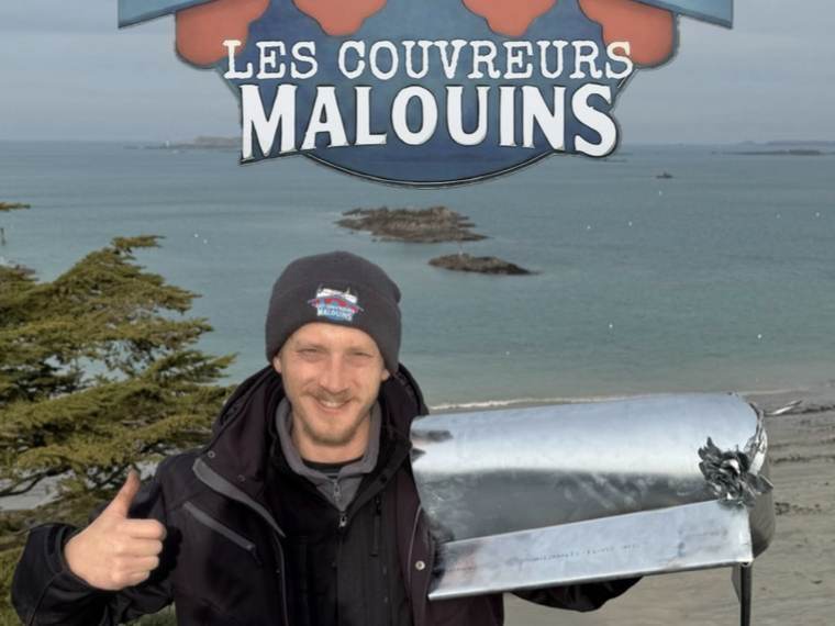 Ouvrage de zinguerie façonné à l'atelier avant la pose